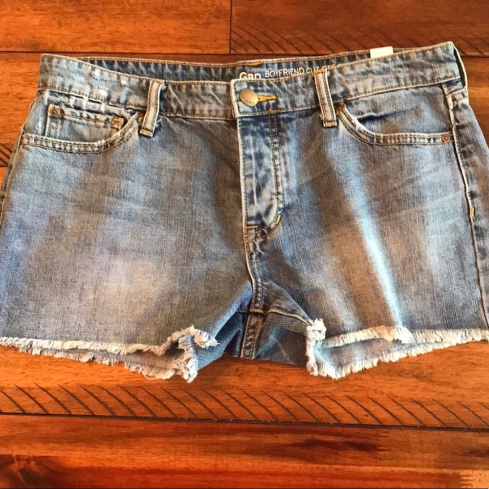 Gap 1969 Button Fly Boyfriend Cut Off Shorts